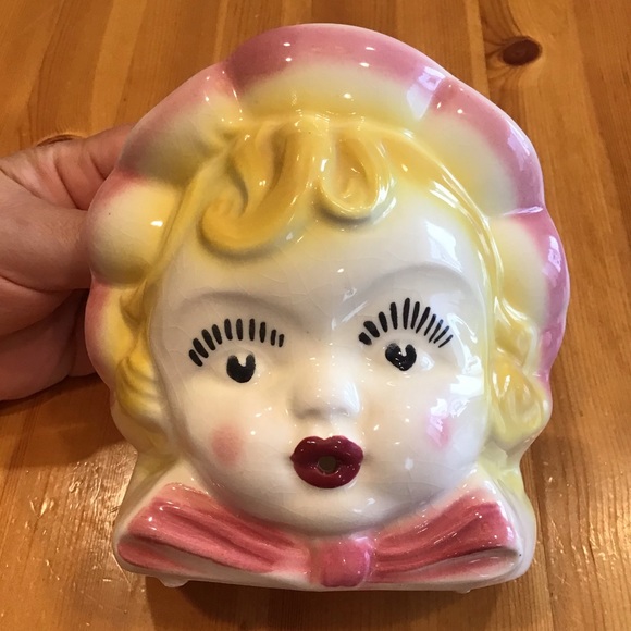 Vintage Accents Vintage American Bisque String Holder Lady Head